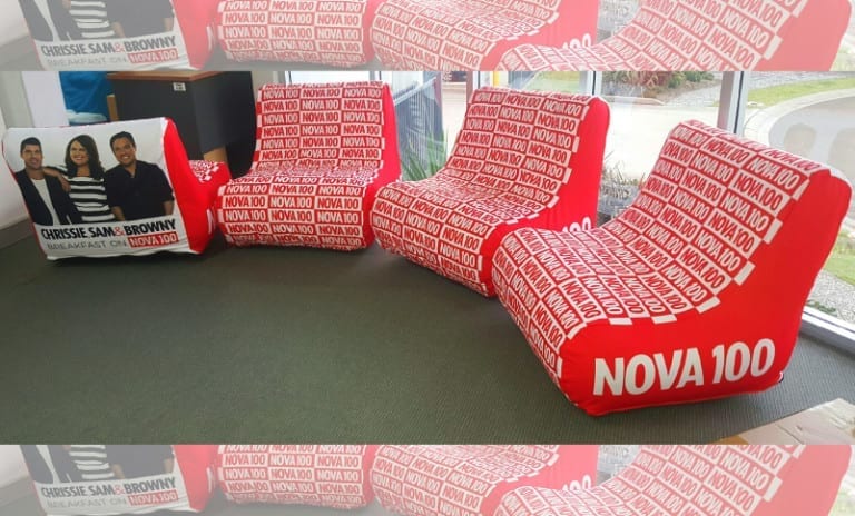 ExpandaBrand-Branded-Inflatable-Chairs_NOVA