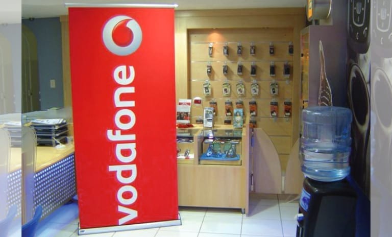 ExpandaBrand-Retractable-Banner-Stands-Vodaphone