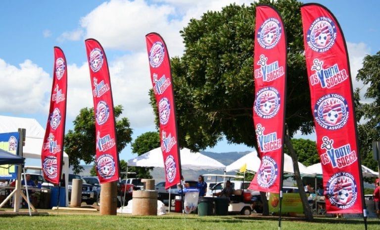 ExpandaBrand-Wing-Banners-and-flags